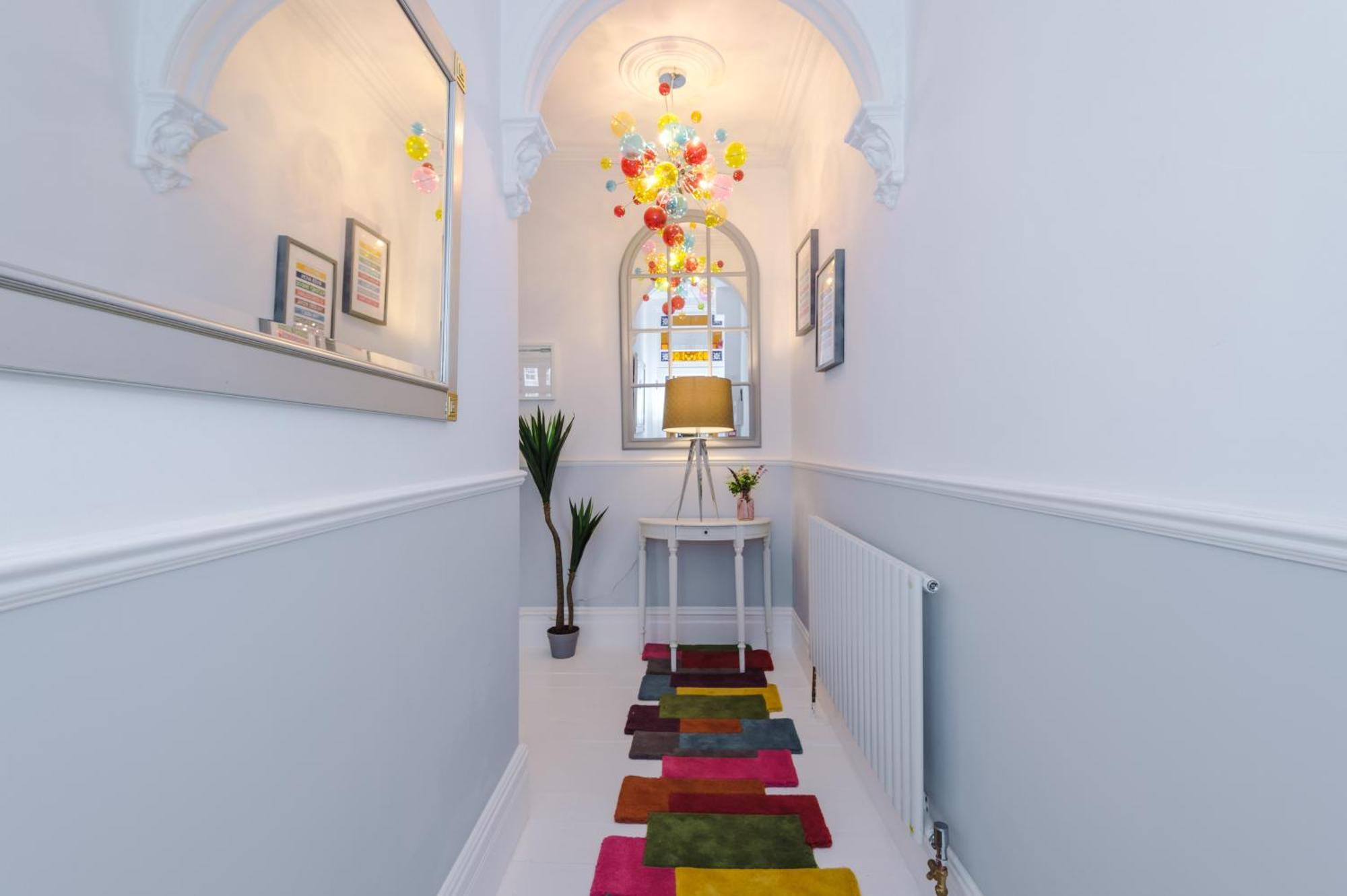 Incredible - Five Bedroom - 7 Actual Beds - 6 Bathroom House By Purestay - Central Bath With Parking Eksteriør bilde
