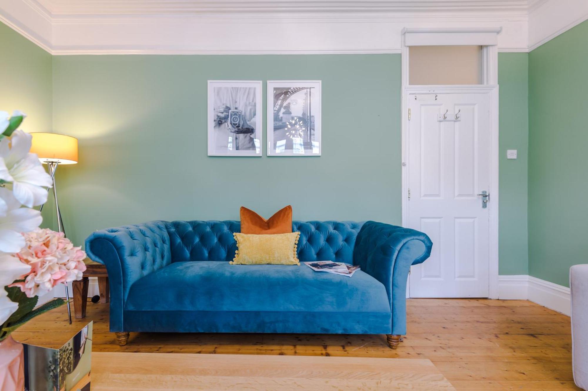 Incredible - Five Bedroom - 7 Actual Beds - 6 Bathroom House By Purestay - Central Bath With Parking Eksteriør bilde