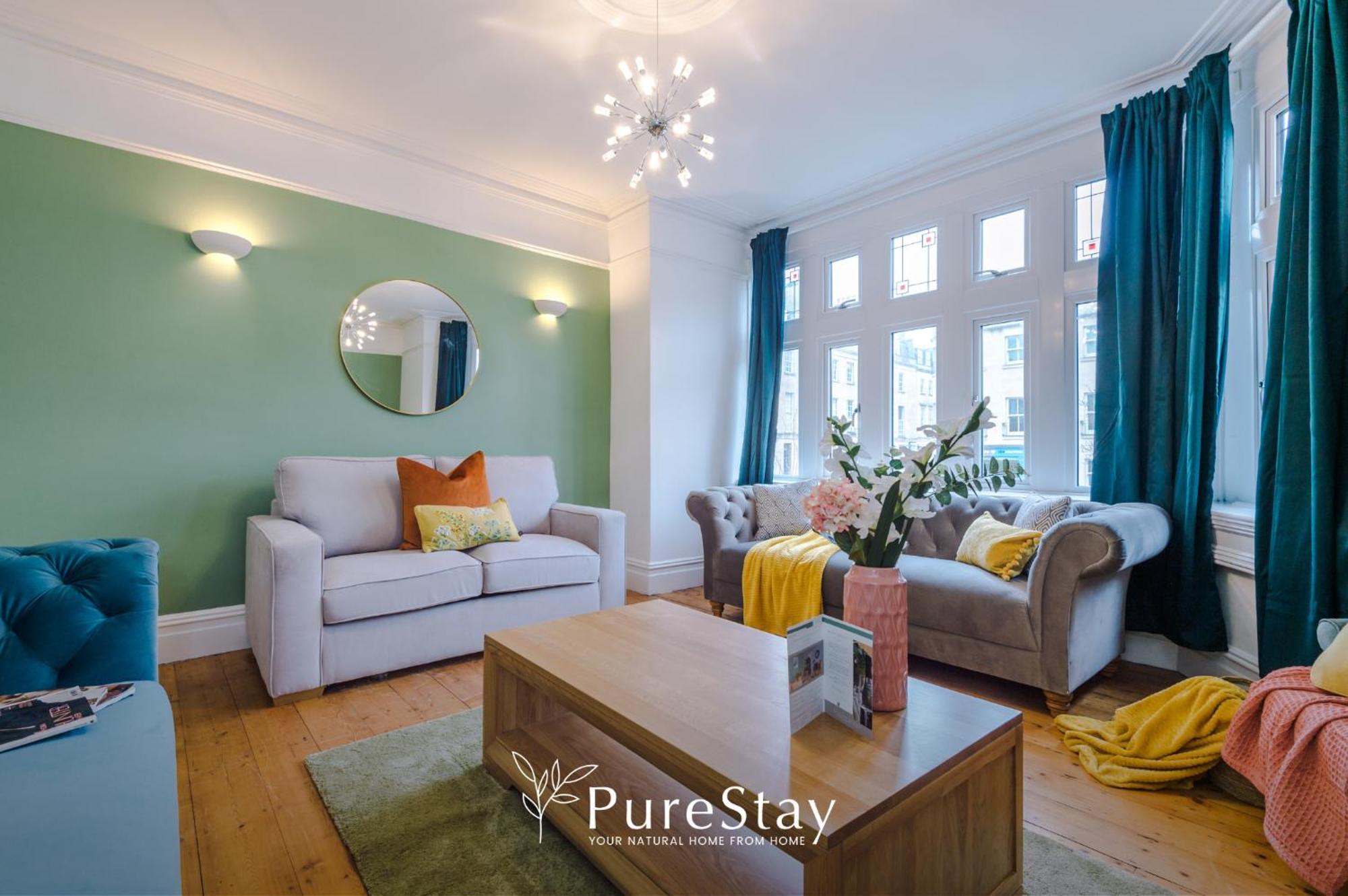 Incredible - Five Bedroom - 7 Actual Beds - 6 Bathroom House By Purestay - Central Bath With Parking Eksteriør bilde